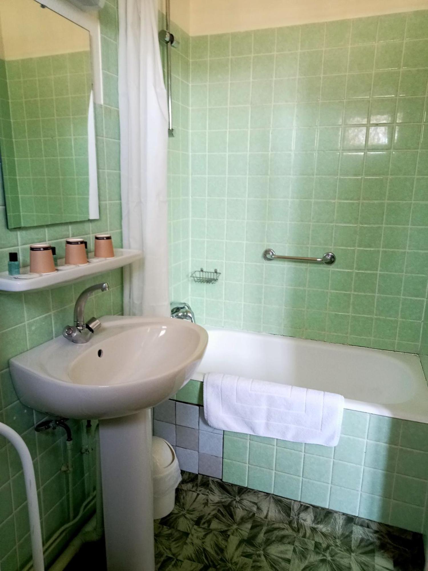L'Auberge De Lugos Номер фото